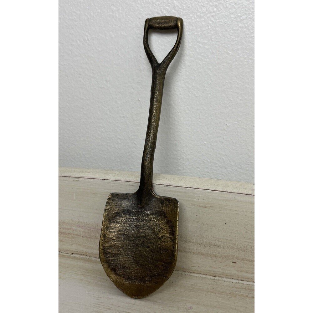 Small Brass Metal Shovel Spade Garden Tool Decoration 6.5 Inches Gift Spring - Picture 2 of 8